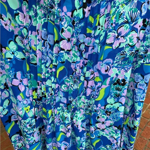 Colorful Lilly Pulitzer blouse - Picture 4 of 4